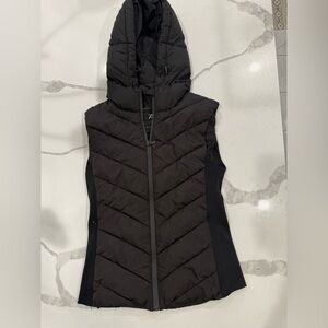 Zara Black Hooded Puffer Vest